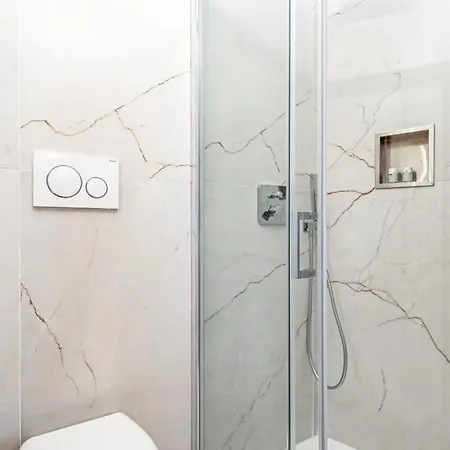 Giglio 볼라스트라